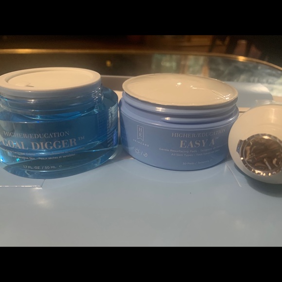 Skin care - Picture 2 of 4